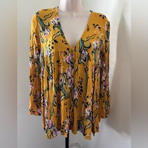 Floral V-Neck Blouse